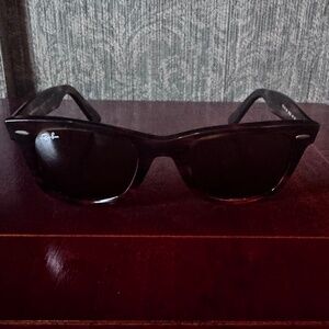 Ray-ban Brown Havana Wayfarer Sunglasses
